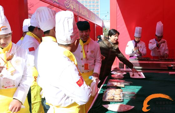 【幸福梦】正月初八好兆头,新生疯狂报名学厨师