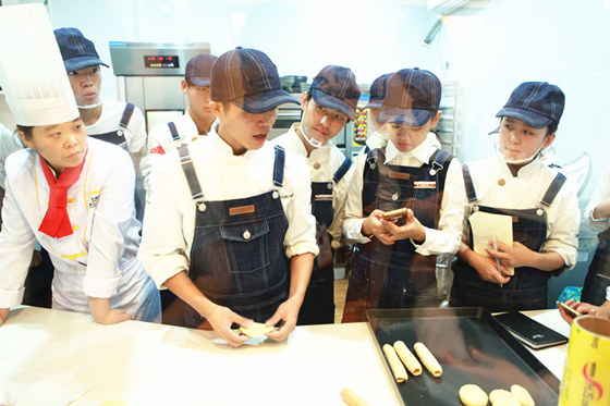 ���г�����롿Ǫ��ʳƷרҵ�����˲���ζСջר����ѵ