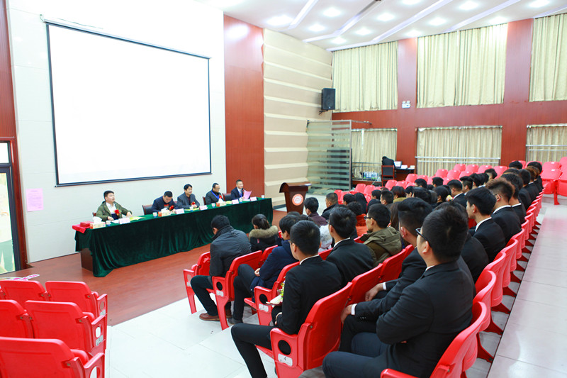 ���ǵ��ഺ��ɢ�������ؽ��ƴ��15-03���ҵ����ɹ��ٰ�