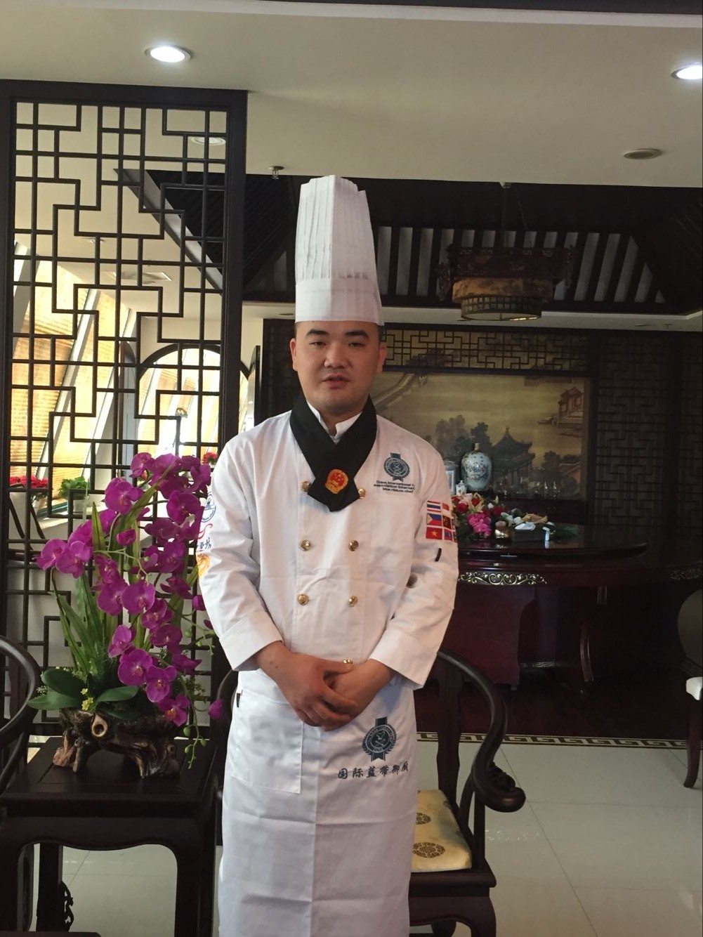 张明