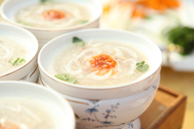 �׽��������ʳ�Ļ����ڰ����¶���¡�ؾ��� ���Ʒ���˷���