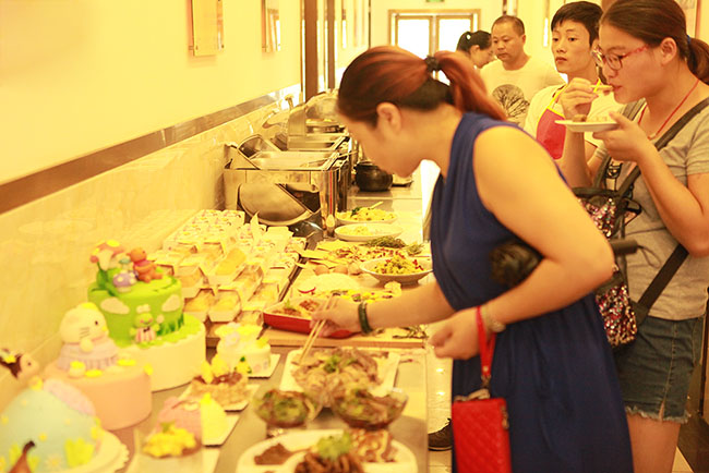 ������⣡�����¶���С�Լ��껪��6.25���񻶿�������