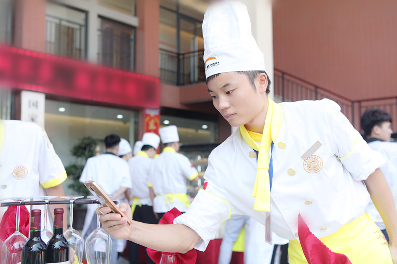 ÍËÎéפ¸Û¾üÈËÒ¦Ö¾Ô¶£ºÕâÀïÓÐÎÒÏëÒªµÄ´óѧÉú»î