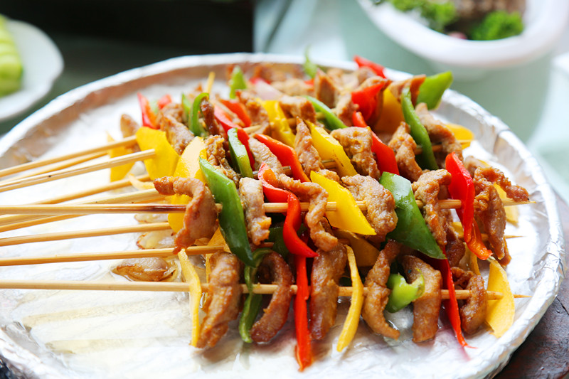 ����ˮ��������֪����Щ��ϯ��̨���ϵľ�ɫ��ζ