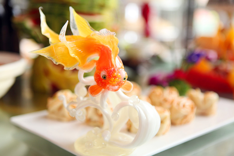 ����ˮ��������֪����Щ��ϯ��̨���ϵľ�ɫ��ζ