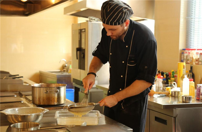 【海外名师大讲堂】帅气的乌克兰名厨来授课了!