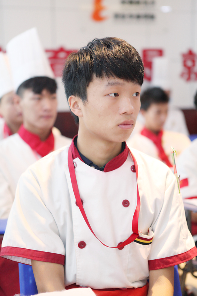 �����¶���±��ѡ�ް࿪�����Բ������