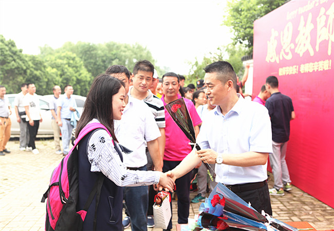 ��ʦ�ڣ����¶�����ʦ����ô�����棡����