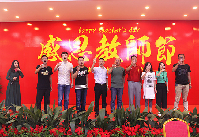 ��ʦ�ڣ����¶�����ʦ����ô�����棡����