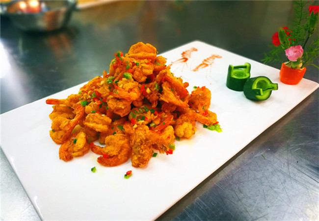 【共享课堂】烹饪大师为你讲授“黄金凤尾虾”&“新东方交响乐”