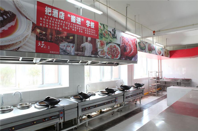 �¶������ѧУ��ô����