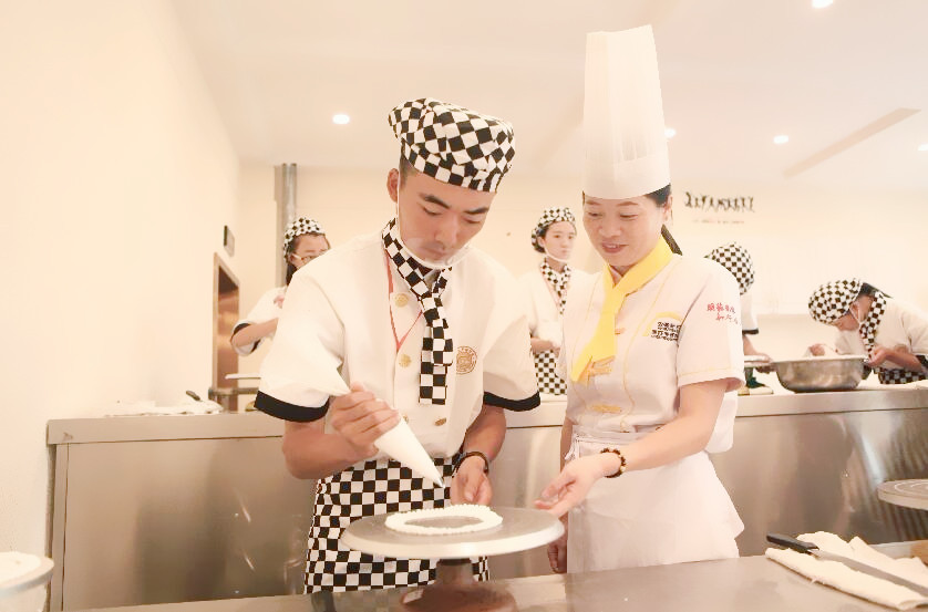 ���������˧˧���¸����Σ������ػ���