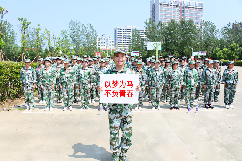 ���������¡���Ӣ����Ϊ������ܶ����������м�ֵ��