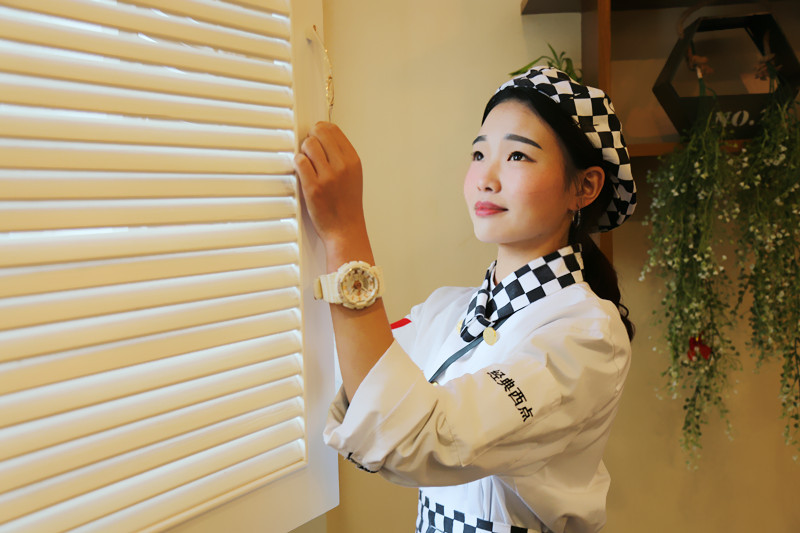 ��λ��������Ů�Ӷ�������