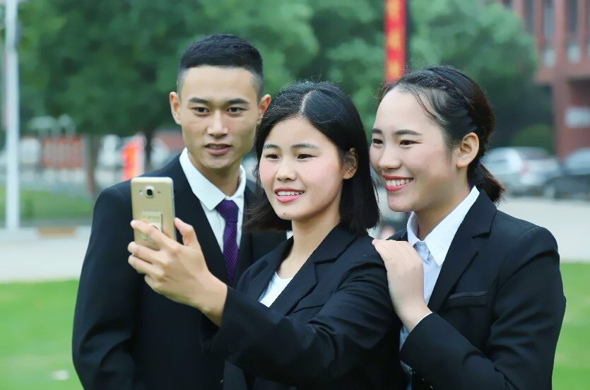 ������ҵ���գ����ս���ҵ������