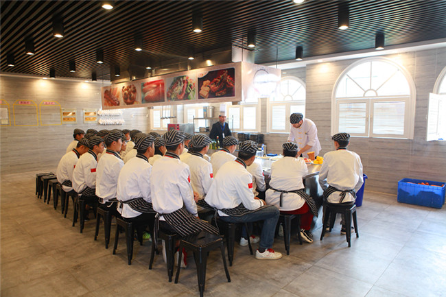 ��������ʦ���á�ŨŨ�������ζ����������⿸ɻ�