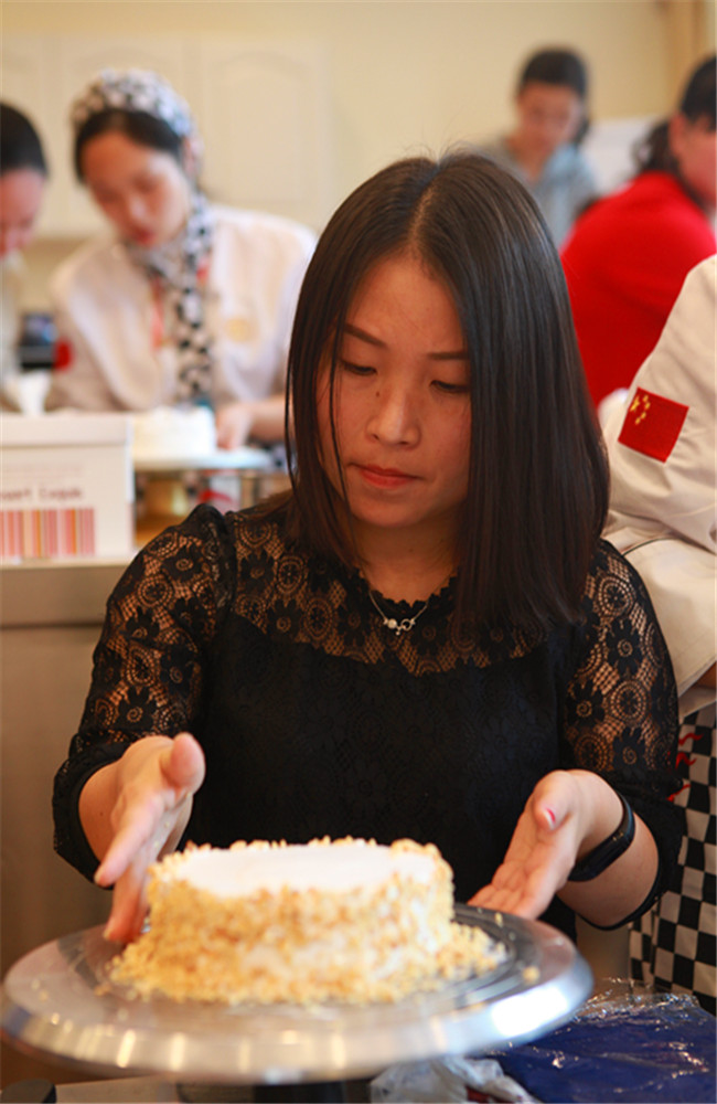 �Ϸ�����վ�������ܹ������ں決��ѵ�࿪���ˣ�