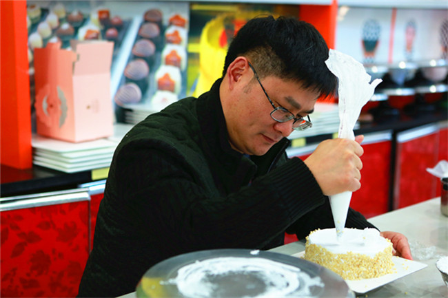 �Ϸ�����վ�������ܹ���決��ѵ�ٶ���Ϯ