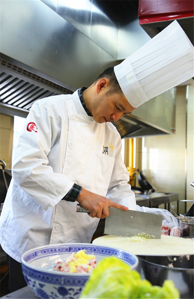 ����ʦ���á�С���ﻴ��������ܳ����Ĵ�ʦ��Ժ�ڿ�