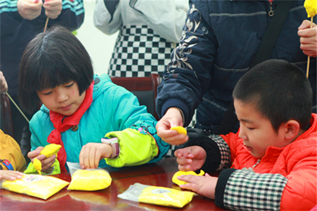 ��ů�����ͯ  �����¶������ж�