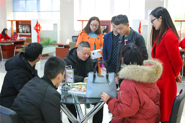 �����¶���2018�괺�������������Ƚ�����