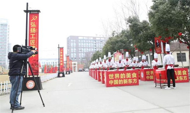 Ϊ�����߽������¶���