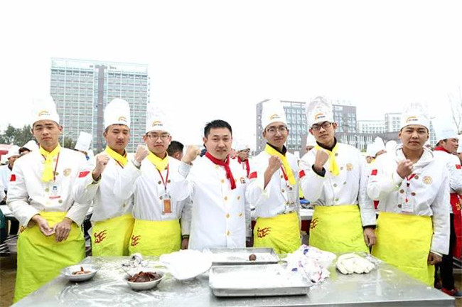 һԪ��ʼ����ػش����������¶���ʦ������Ԫ���ѽ�