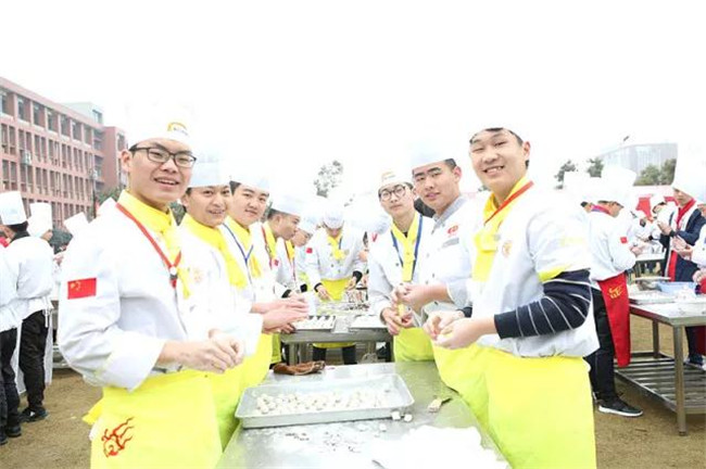 һԪ��ʼ����ػش����������¶���ʦ������Ԫ���ѽ�