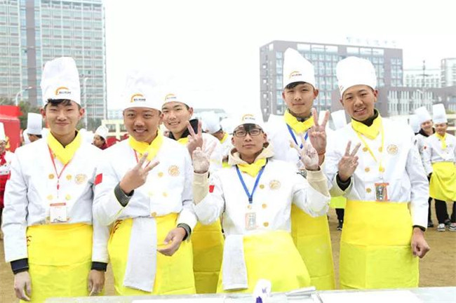 һԪ��ʼ����ػش����������¶���ʦ������Ԫ���ѽ�