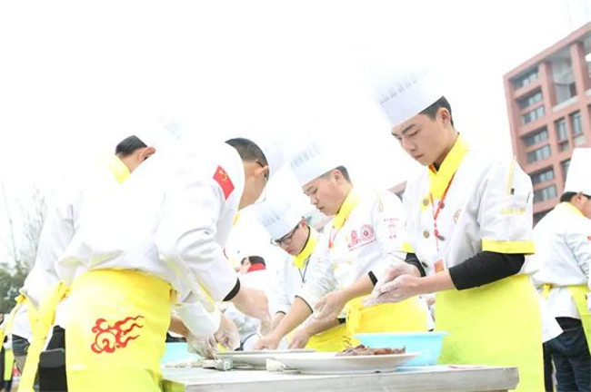 һԪ��ʼ����ػش����������¶���ʦ������Ԫ���ѽ�