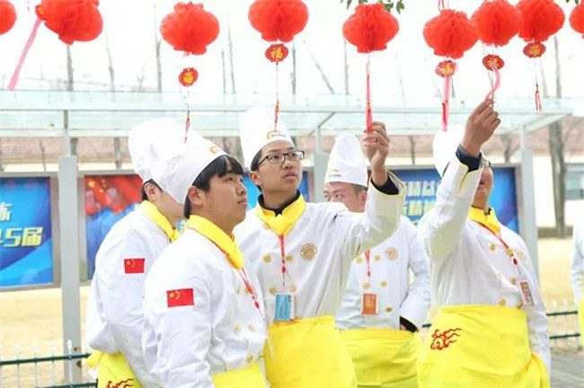 һԪ��ʼ����ػش����������¶���ʦ������Ԫ���ѽ�