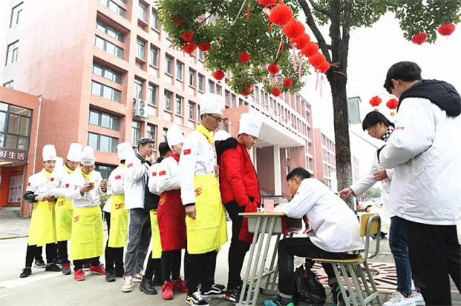 һԪ��ʼ����ػش����������¶���ʦ������Ԫ���ѽ�