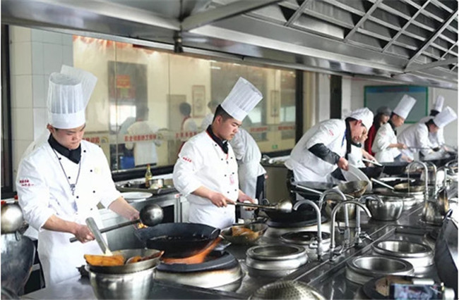 ���⽣Ӱ��Ⱥ�����ԡ��������¶����в͵���������Բ����Ļ