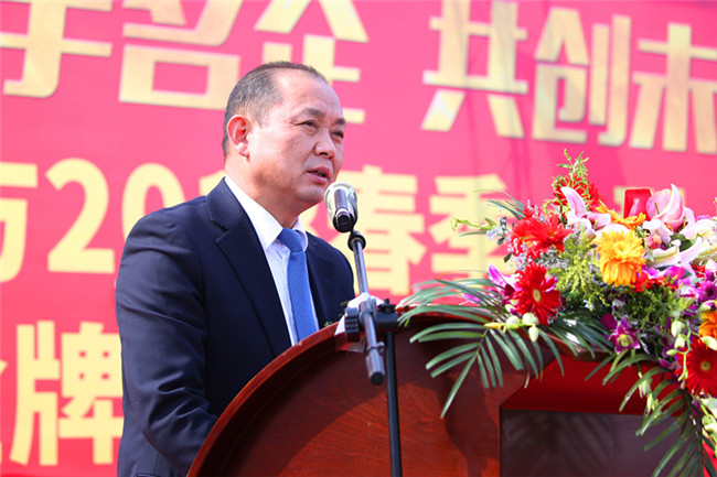 Я�����󣬹���δ�����������¶���2018���������˲Ž������߽�����ҵǩԼ��ʽ¡�ؾ���