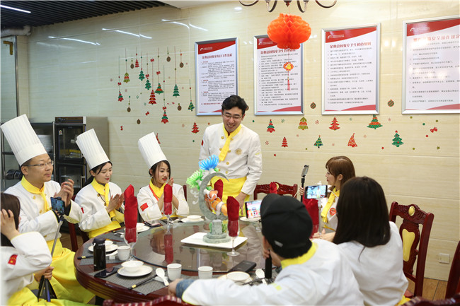 �������������ս��¶������ �������ȫ��ֱ������