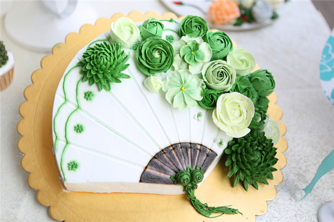 �����¶�����������רҵ����������Ʒչ�ɹ��ٰ�