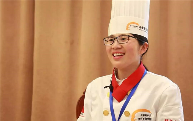 ר�á���ѧ�ɣ��Ի��ǡ����������Σ��������飬���������