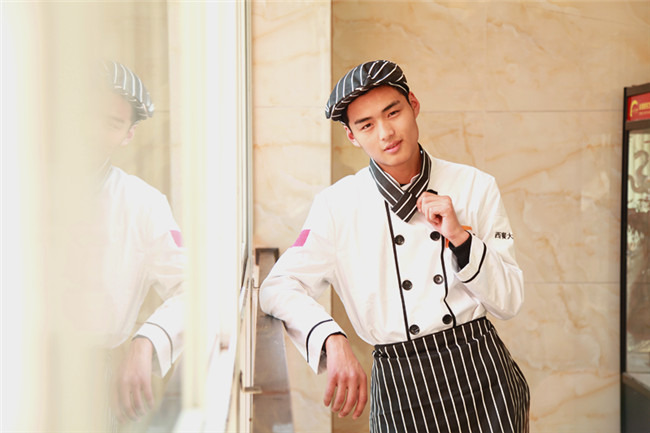 ���������¡����죺�������߽������¶���