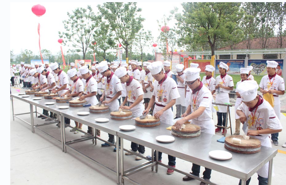 �ڰ����¶������ѧУѧ��ʦҪ���?