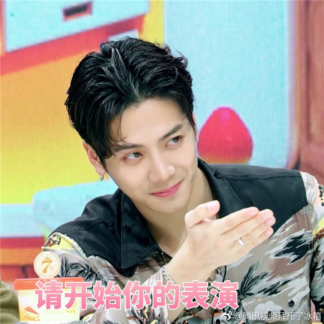 ��ƴ�������ഺ������������׼������