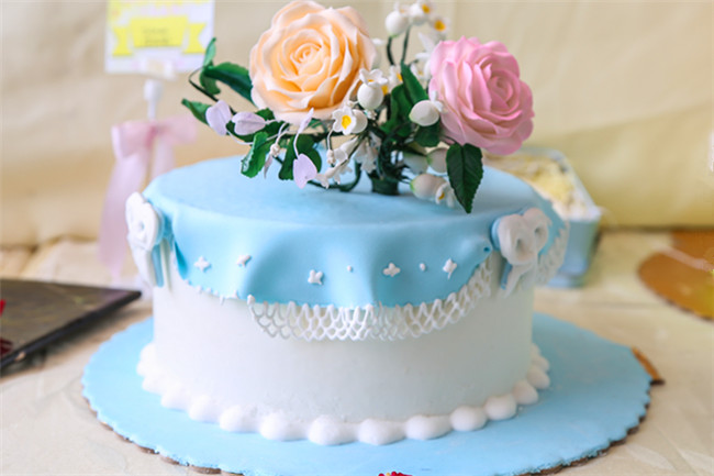 ��ҵ�����߽���������16��7�࣬�߽����ǵı�ҵչ