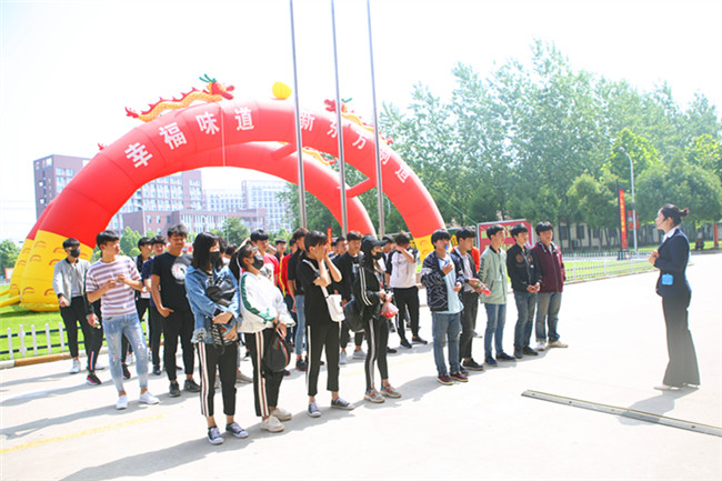 �ԳԳԣ������桪�������¶���������ѧ�ο�ʼ����