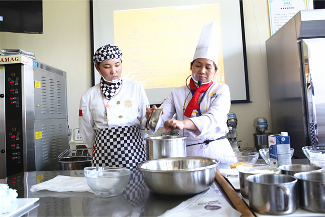 �ԳԳԣ������桪�������¶���������ѧ�ο�ʼ����