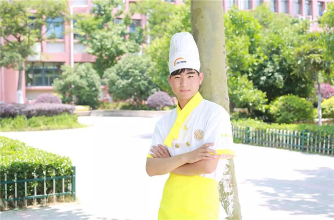 ���������¡�����������һλ���������תѧ��