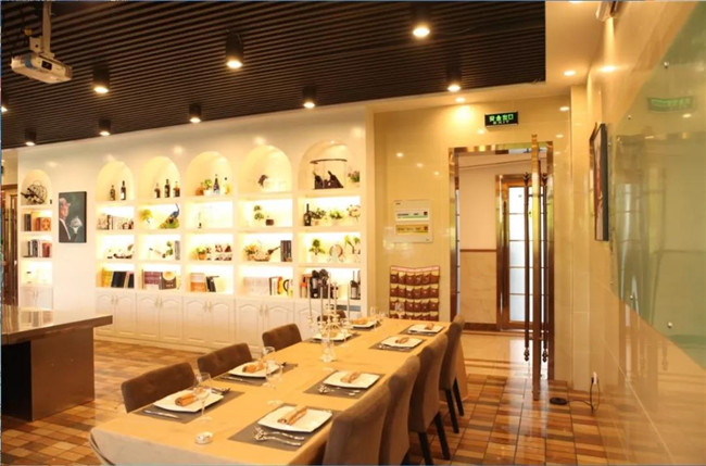 �����¶���2018�＾�����𱬽�����