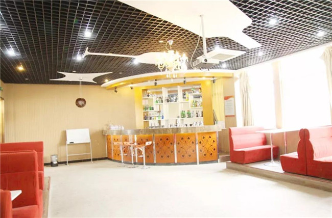 �����¶���2018�＾�����𱬽�����