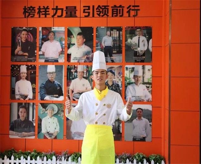 ���������¡�����ǿ��95��С����ɽ�������յ�������ѧ·