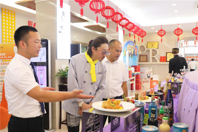 ���������ս�¶������ ���˭�ܸ�ʤһ�