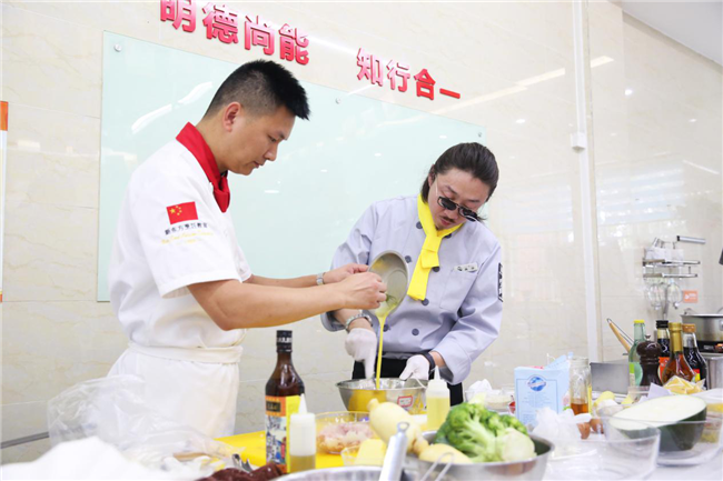 ���ݱ����¶����ؼ��������ȴ���Ĺ���������ʽ�ں�