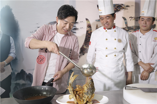 �Ʋ��������ƴ������������ʳ  ���ݡ�һ����Ϸ��